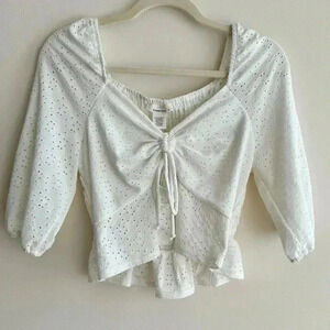 Urban Romantics Eyelet Lace Peplum Crop Top, Size Medium
